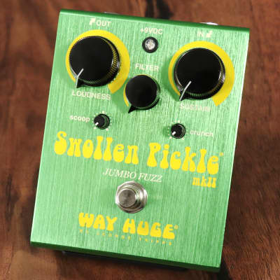 Way Huge WHE401 Swollen Pickle MkII Jumbo Fuzz