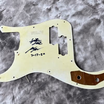 Spitfire Fender Precision bass faux Tort pickguard image 6