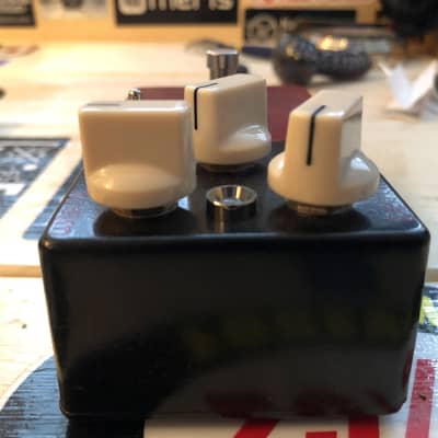 ファッション通販】 CMATMods Black メルカリ - Distortion(生産