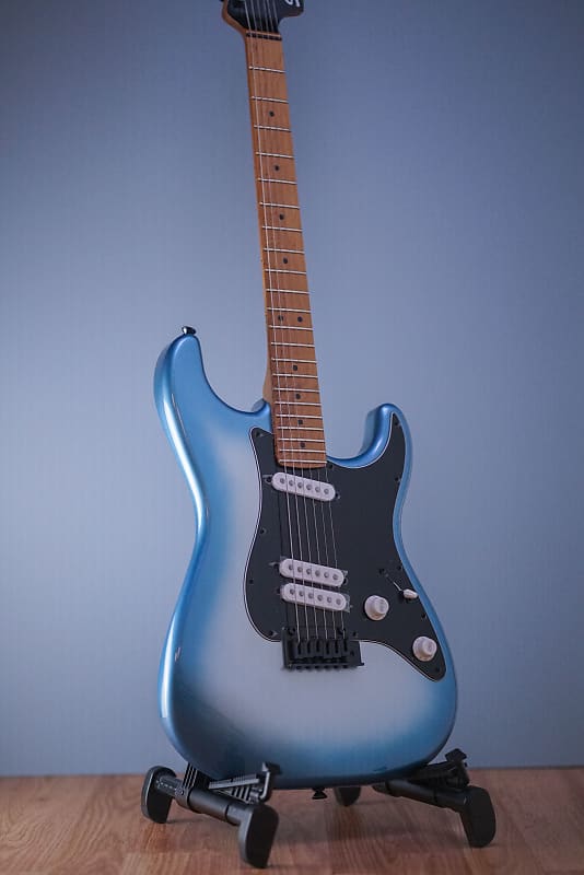 Squier Contemporary Stratocaster Special Roasted Maple Sky Burst image 1