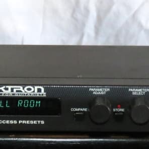 Rocktron Intellifex On-Line/Online Rack Digital Effects
