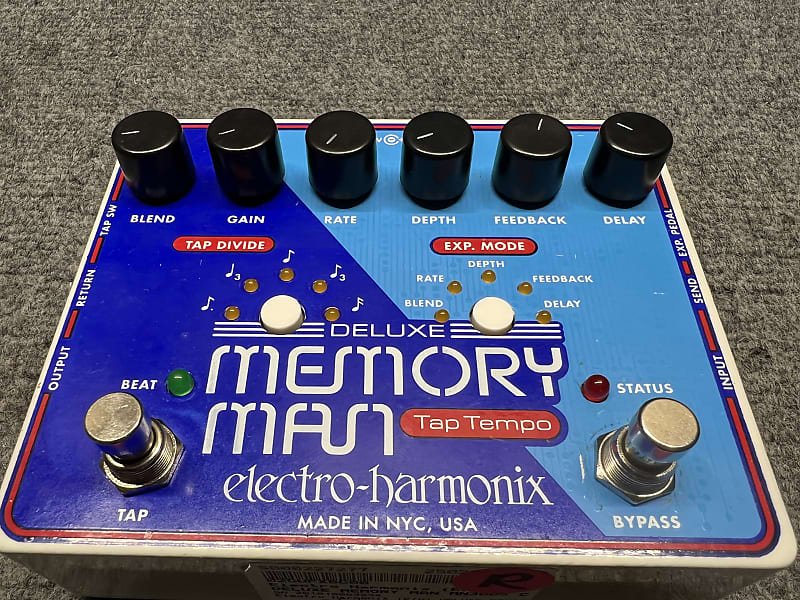 Electro-Harmonix Deluxe Memory Man Tap Tempo with Panasonic
