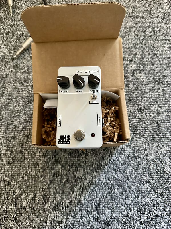 JHS 3 Series Distortion