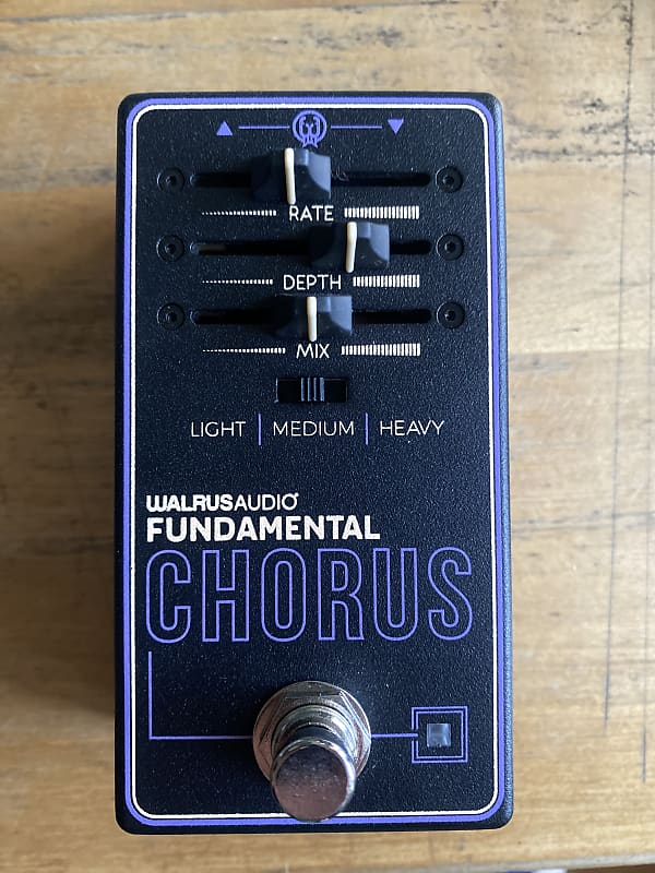 Walrus Audio Fundamental Chorus