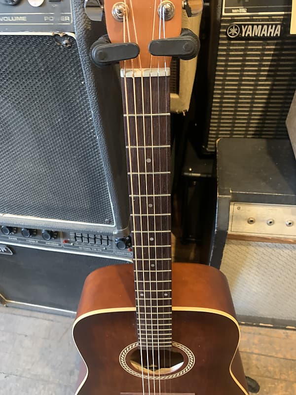 アート&ルシアー モデル WILD CHERRY カナダ製 Art & Lutherie Wild Cherry | Reverb Canada