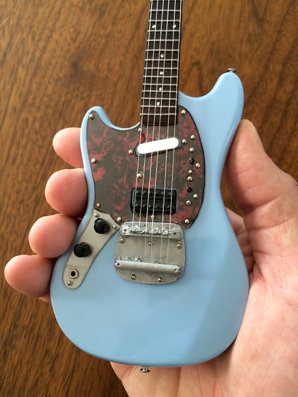 ギター Fender Mustang sonic blue Fender Player Mustang - Sonic Blue | Sweetwater