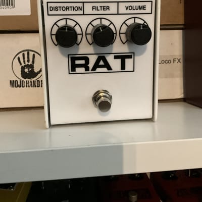 RAT 2 WHITE “IKEBE ORIGINAL MODEL” Pro-co RAT 2 WHITE IKEBE 40th Anniversary Distortion pedal