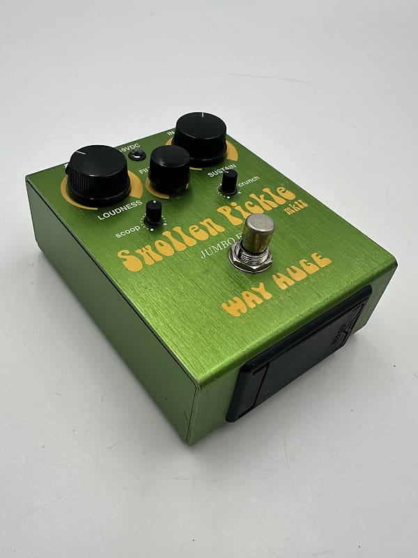 Way Huge WHE401 Swollen Pickle MkII Jumbo Fuzz