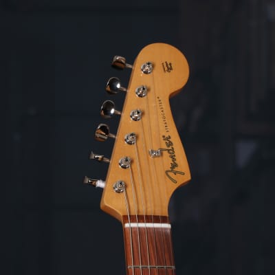 Fender Noventa Stratocaster, Pau Ferro Fingerboard, Crimson Red Transparent image 11