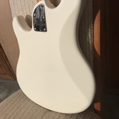 Fender Modern Player Dimension Bass with Maple Fretboard 2015 - Olympic White image 6