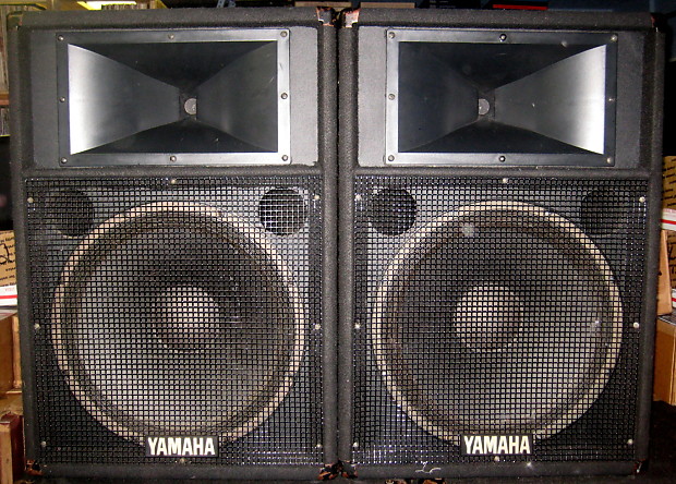 Yamaha S115V Club Series Speakers 15 Inch 2-Way Pair