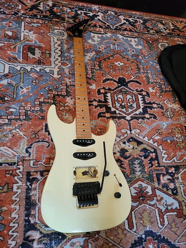 CHARVEL DK-065-SSH シャーベル DINKY 1990 Charvel by Jackson DK-065-SSH Model 3 Superstrat Shell