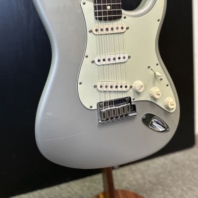 Fender Custom Shop Stratocaster Deluxe 2009 - Inca Silver image 2