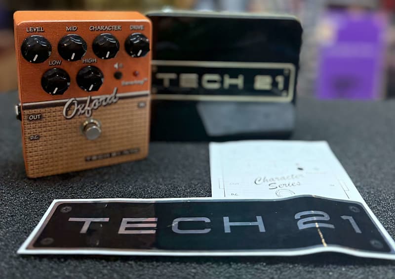 完成品 21 Tech SansAmp Reverb | Oxford ギター