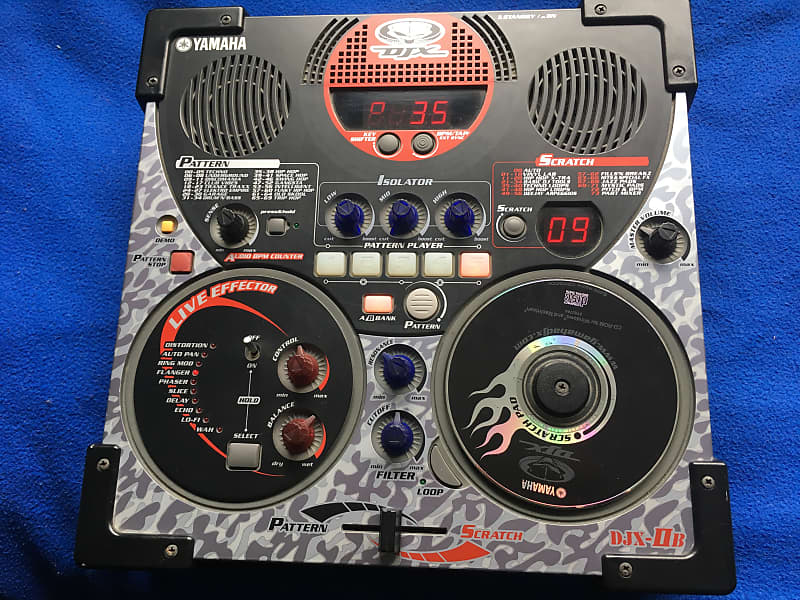 Yamaha DJX-IIB DJ Box Mixer Gear Scratch Pad Synth Groove Effects