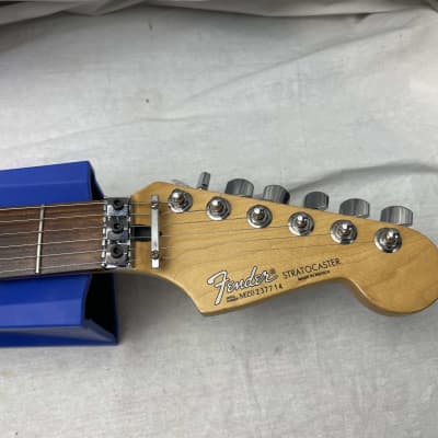 Fender Standard Stratocaster HSS Guitar with Floyd Rose - MIM Mexico 2000 image 12