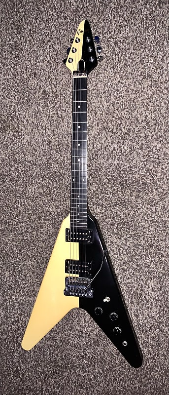 Vintage 1984 Gibson "Custom Shop Original" Scorpions Rudolph Schenker Flying V Black + White Electric guitar made in the usa Ohsc image 1