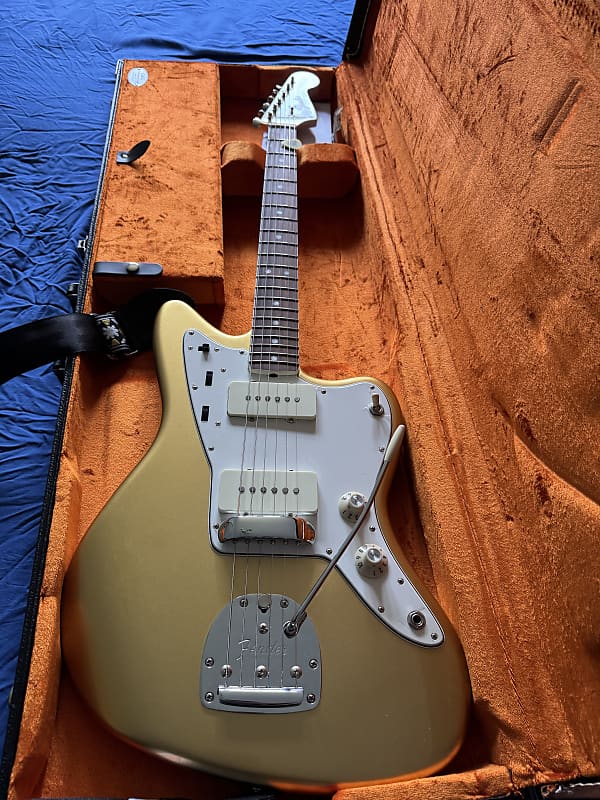 ギター Fender USA AmericanVintage 65 Jazzmaster Fender '65 Jazzmaster Review: American Vintage Series