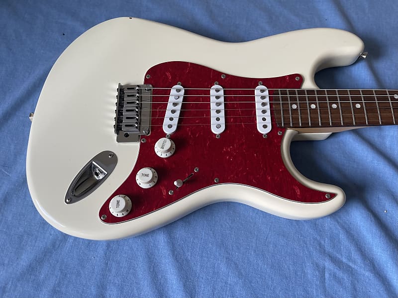 Fender 20th Anniversary Squier Stratocaster Standard | Reverb