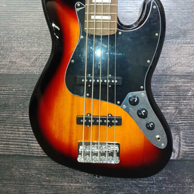 Squier Squier Affinity Series Jazz Bass V 5-String Electric Bass 3-Color Sunburst 5 String Bass Guitar (Springfield, NJ) image 2