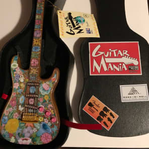 Fender mini guitars guitar mania 2 mini guitars peace and