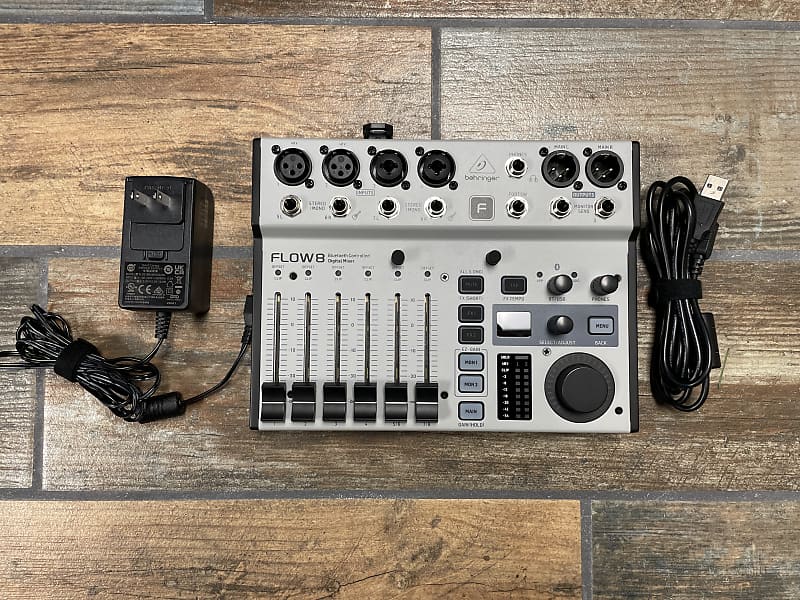 Behringer FLOW 8 Digital Mixer With Bluetooth Reverb