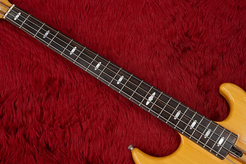 Vintage Yamaha BB2000 Sunburst 1983 | Cream City Music