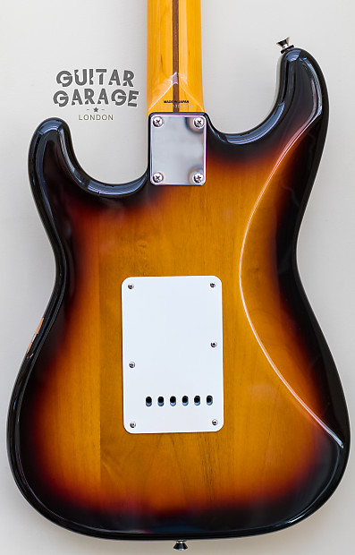 2013 Fender Japan Stratocaster 58 Vintage Reissue Sunburst