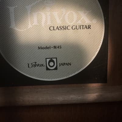 Univox N45 natural classical guitar image 2