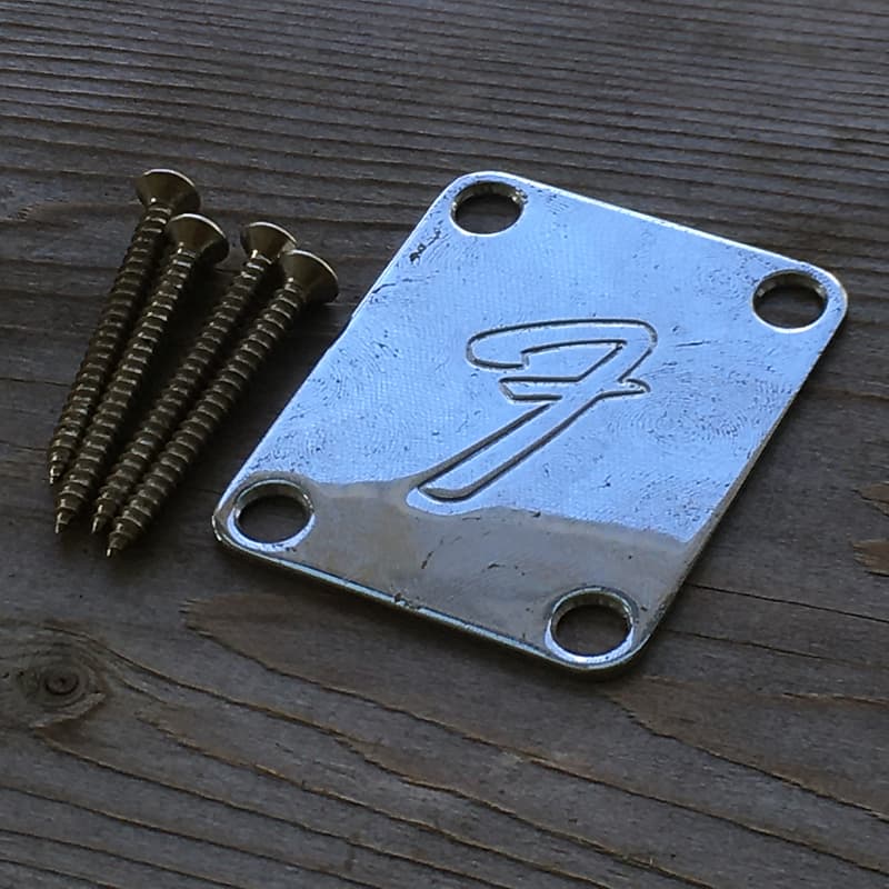 Fender Vintage ‘70s Reissue CBS F Logo Aged Light Relic Neck Reverb