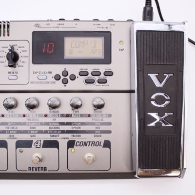 Vox ToneLab LE Multi-Effects Floorboard | Reverb Canada