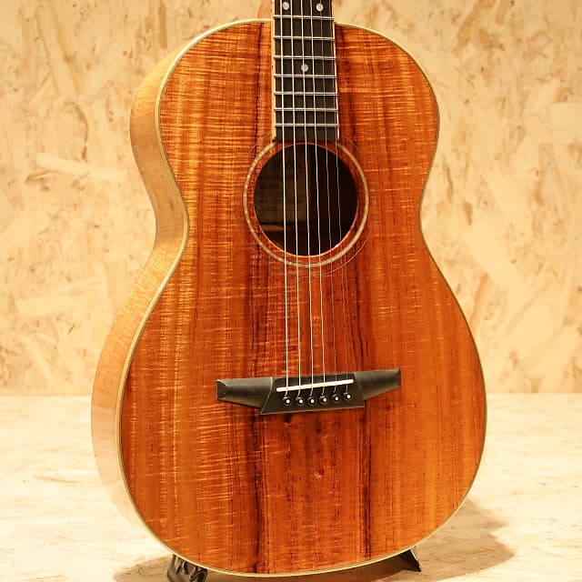 Vento Music Grand Concert Koa Top Reverb