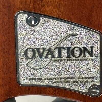 Ovation Deacon 1972 - Red image 8