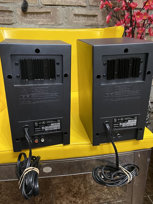 動作良好 Roland MA-110 Stereo Micro Monitor お気に入りのスピーカー - ROLAND MA-110 STEREO MICRO MONITOR