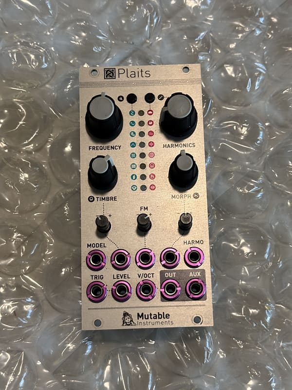 Mutable Instruments Plaits