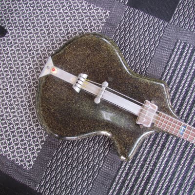 Wandre Davoli Spazial Bass 1960's Italian Made Export Model Spazial Sparkle Finish Find Another One image 3