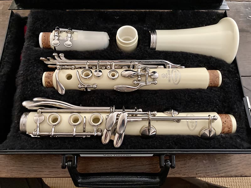 Vito Dazzler Clarinet, Reso-Tone 3, Ivory-color, Remarkable appearance! |  Reverb