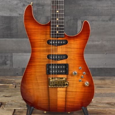 Pre-Owned Tom Anderson Hollow Drop Top - Shaded Cherry Edging with Hard Shell Case for sale