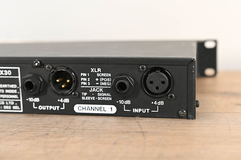 DRAWMER MX30 デュアルゲーテッドコンプレッサー (ジャンク) Drawmer MX30 Dual Gated Compressor/Limiter CG007TW | Reverb