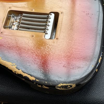 Fender Stratocaster 1965 - Three Tone Sunburst image 15