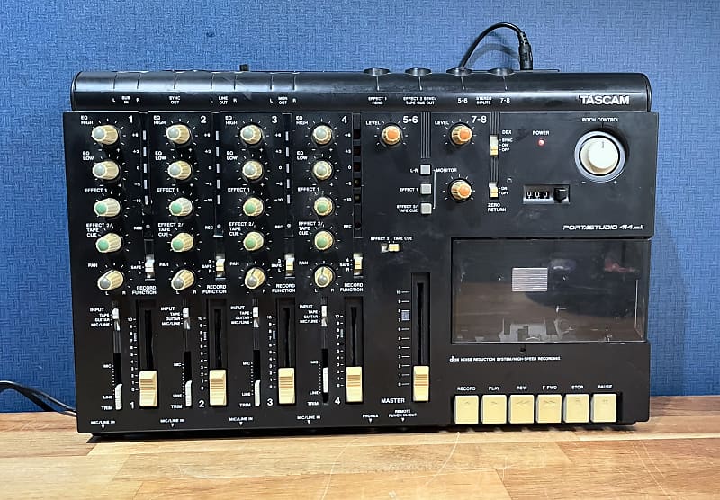 TASCAM 414MKII ポータブルレコーダー Tascam Portastudio 414 MKII 4-Track Cassette Recorder