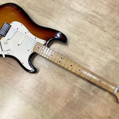 Fender Strat Plus Deluxe 1989 - 3 Color Sunburst image 6