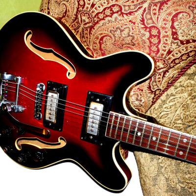 HARPTONE 420 1969 2-Tone Cherryburst.  This is a Standel guitar rebranded.  Built by SAM KOONTZ. image 17