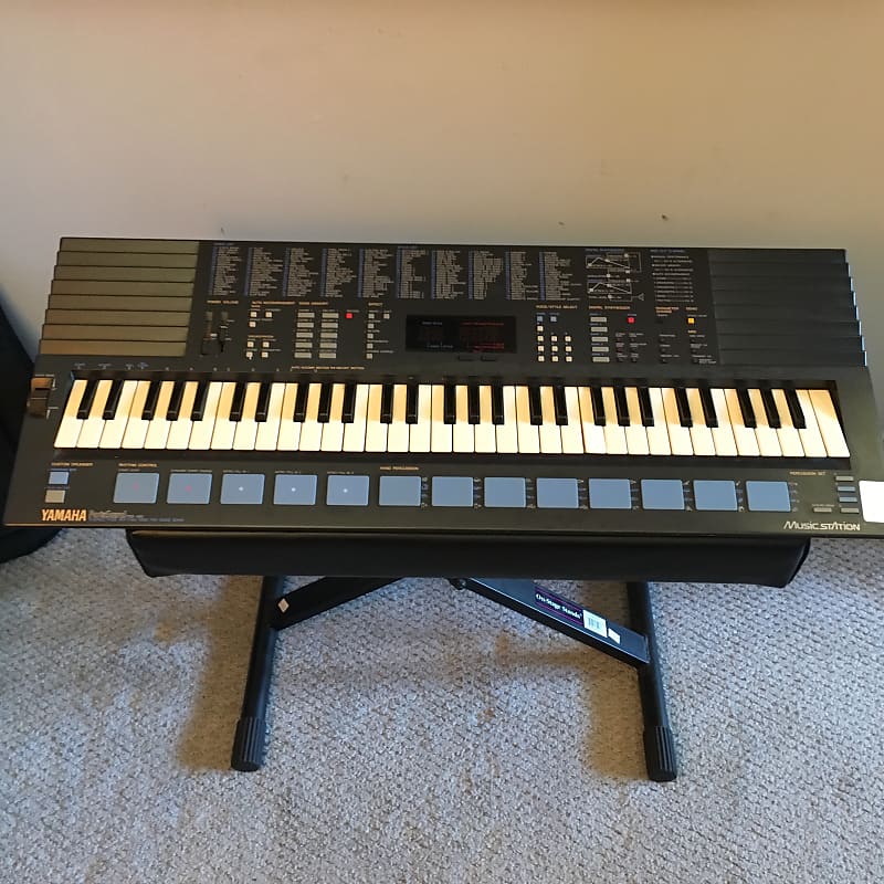 Yamaha Portasound PSS-680 MusicStation Vintage FM Synthesizer Portable  Keyboard w/ Power Supply