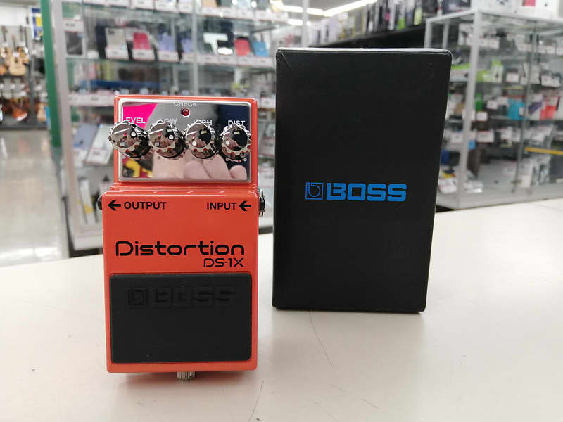 Boss DS-1X