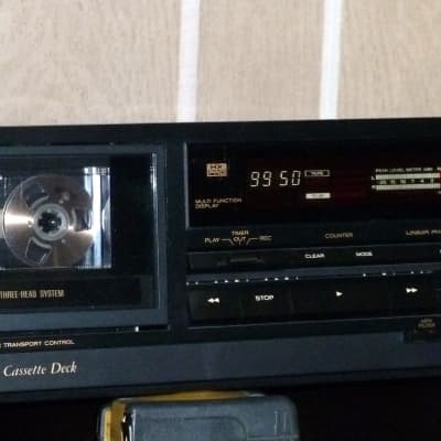 HIGH END TEAC V-670. THREE (3) HEAD CASSETTE DECK+SERVICED (SAME AS TASCAM 103) EXCELLENT WORKING CONDITION image 1
