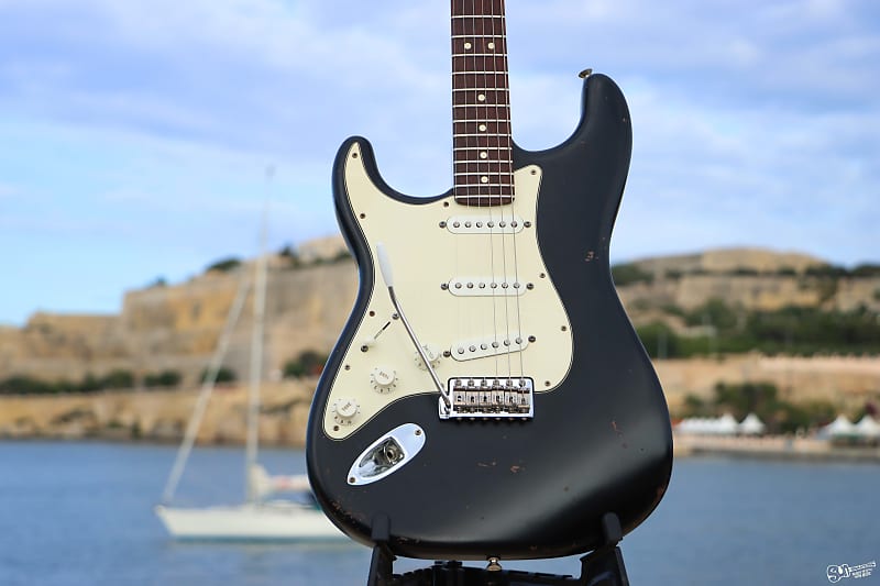 Fender Highway One Stratocaster | Lefty | USA | Reverb Canada