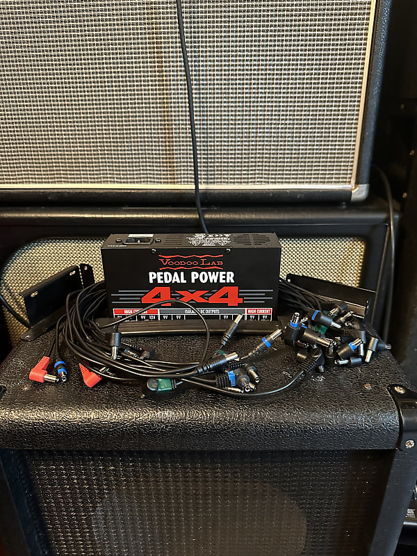 Voodoo Lab Pedal Power 4X4