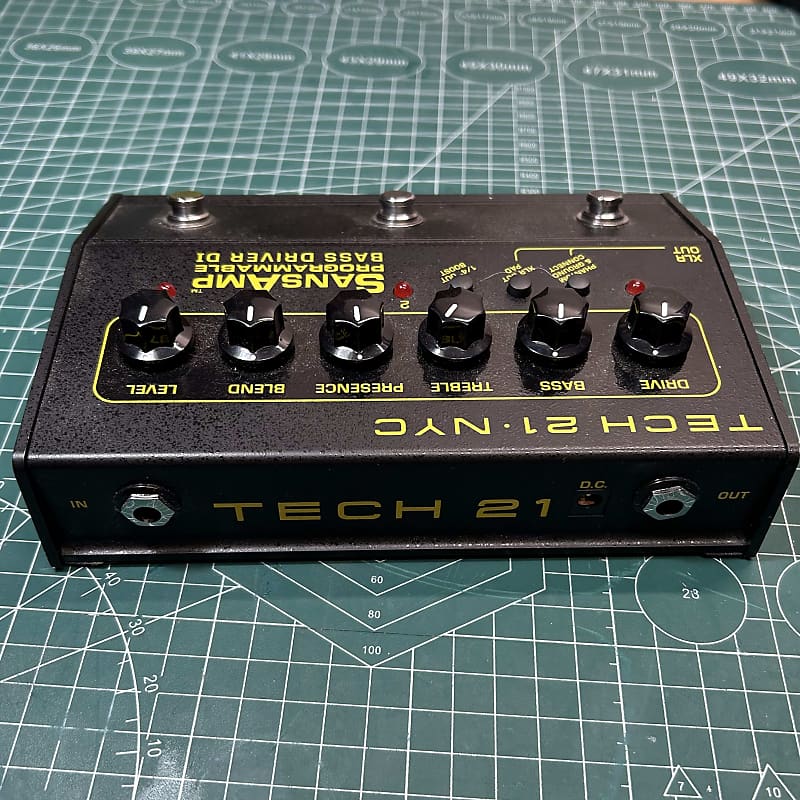 Tech 21 Sansamp Programmable Bass Driver | Reverb Canada