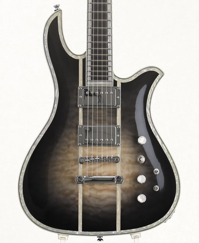 B.C.Rich Eagle Classic Deluxe Blackburst